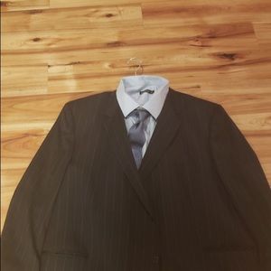 Joseph Abboud Wool Year Round Pinstriped Suit Size 60 Long